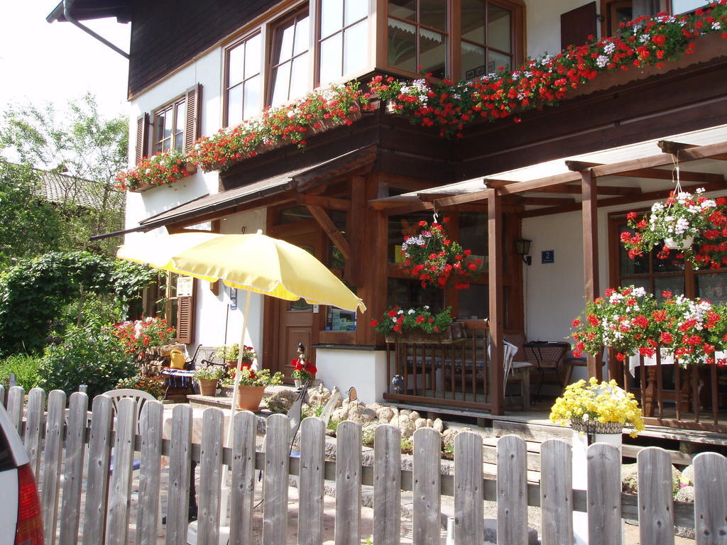Gaestehaus Richter Oberammergau Exterior foto
